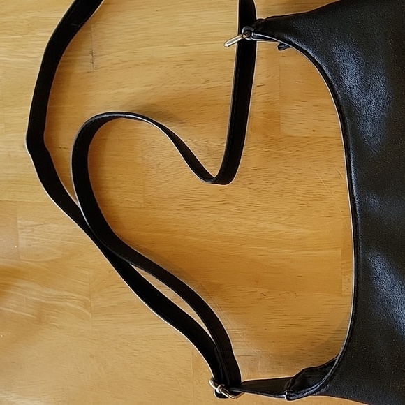 Ladies leather crossbody handbag color Navyblue - Picture 3 of 5